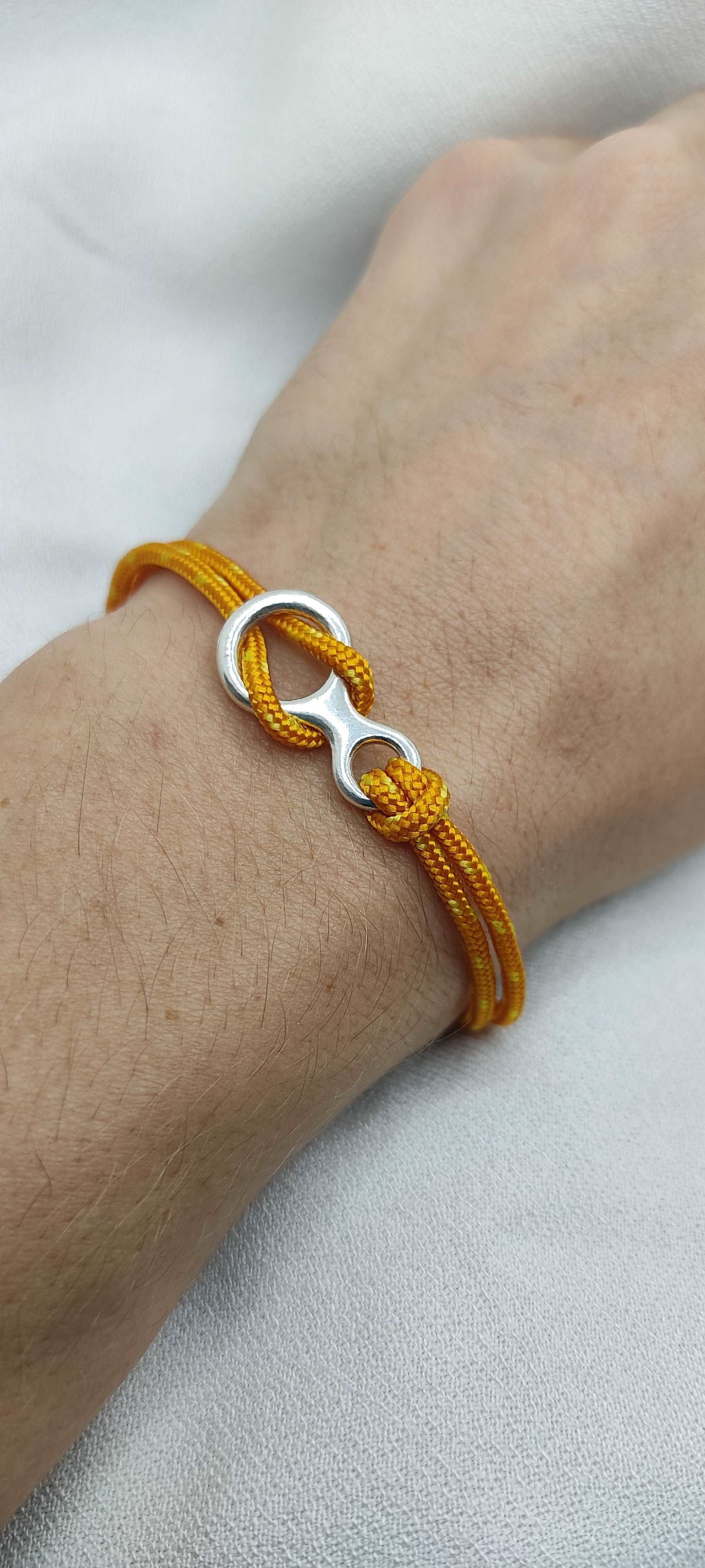 Pulsera ocho